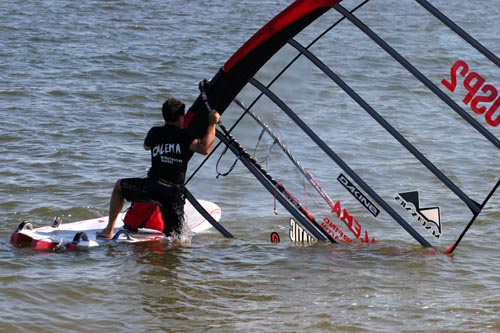 http://www.calema.com/forums/articles/beachstart/BS2.jpg