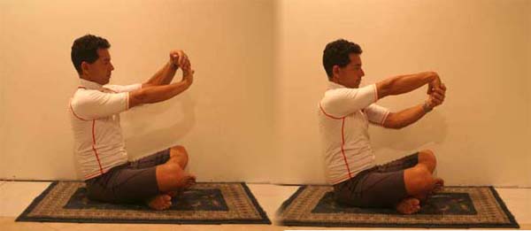 http://www.calema.com/forums/articles/stretching/hands.jpg