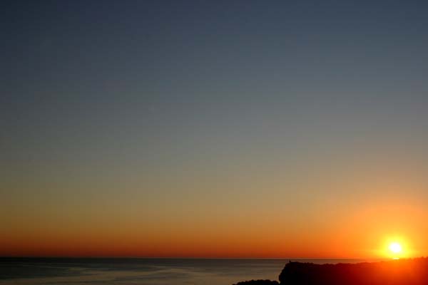 http://www.calema.com/forums/miscpics/portsunset.jpg